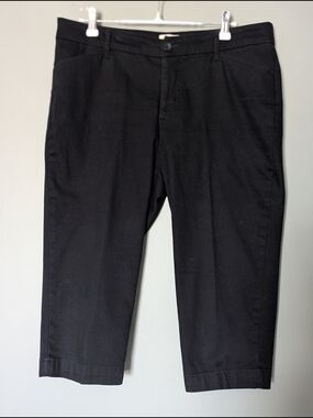 St John's Bay Women's Classic Black Mid Rise Cropped Pants Capsule Wardrobe